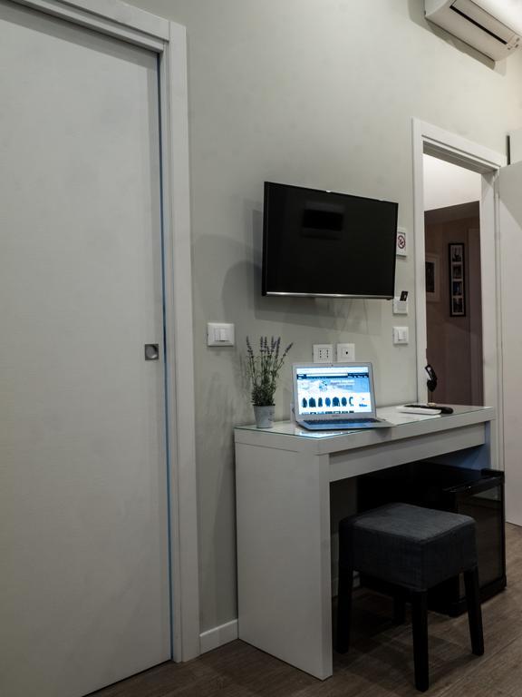 Bed Milano Linate Hotel Екстериор снимка