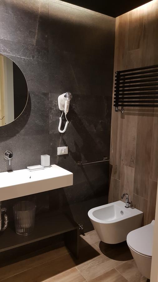 Bed Milano Linate Hotel Екстериор снимка