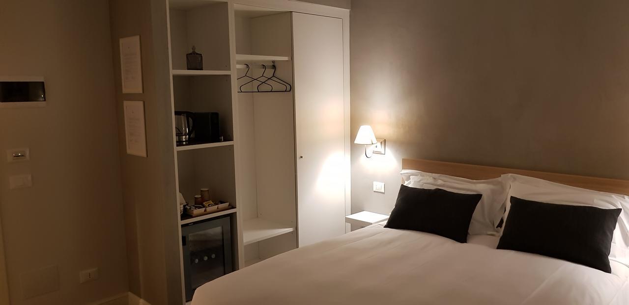 Bed Milano Linate Hotel Екстериор снимка